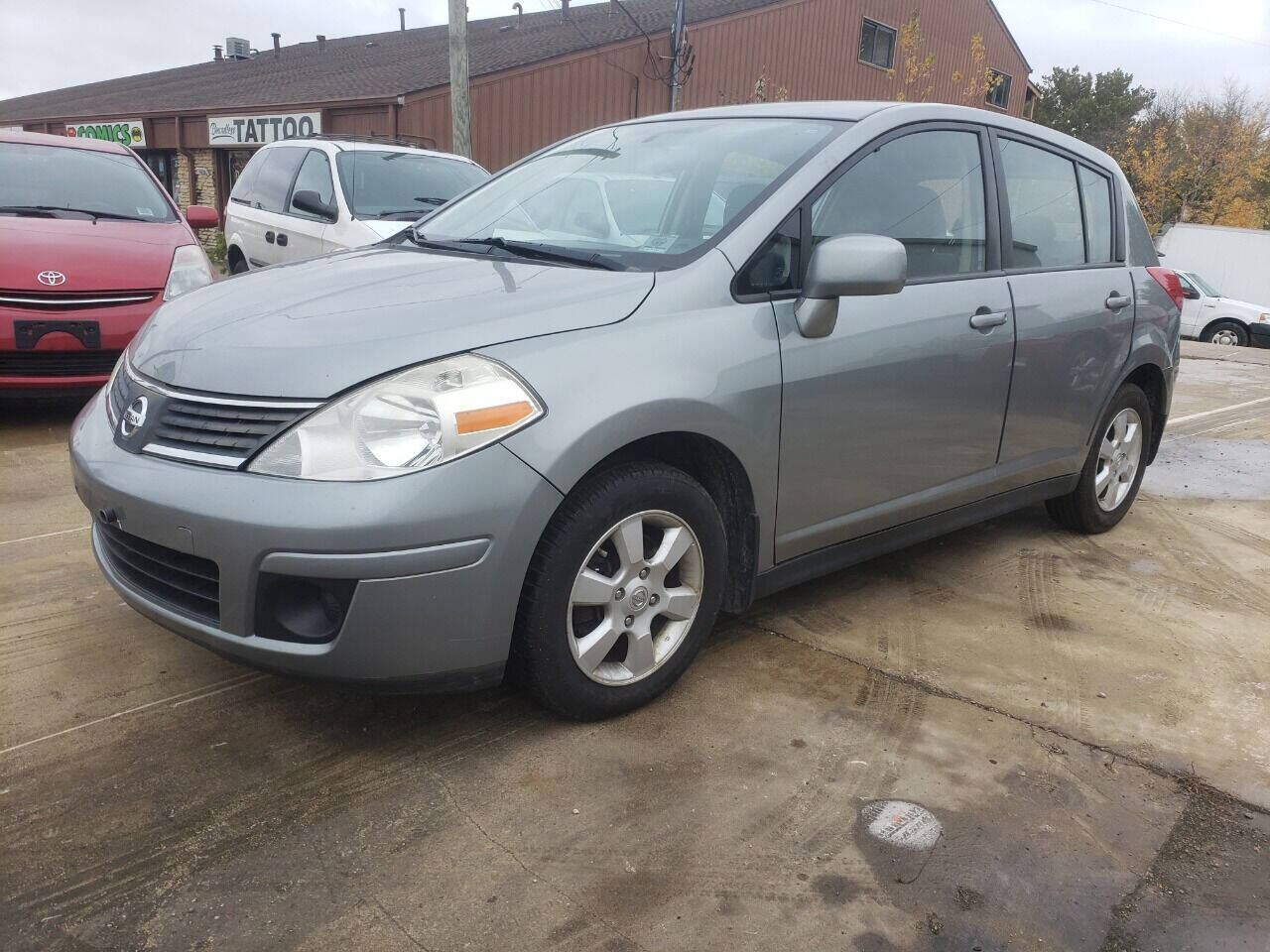 2009 NISSAN Versa