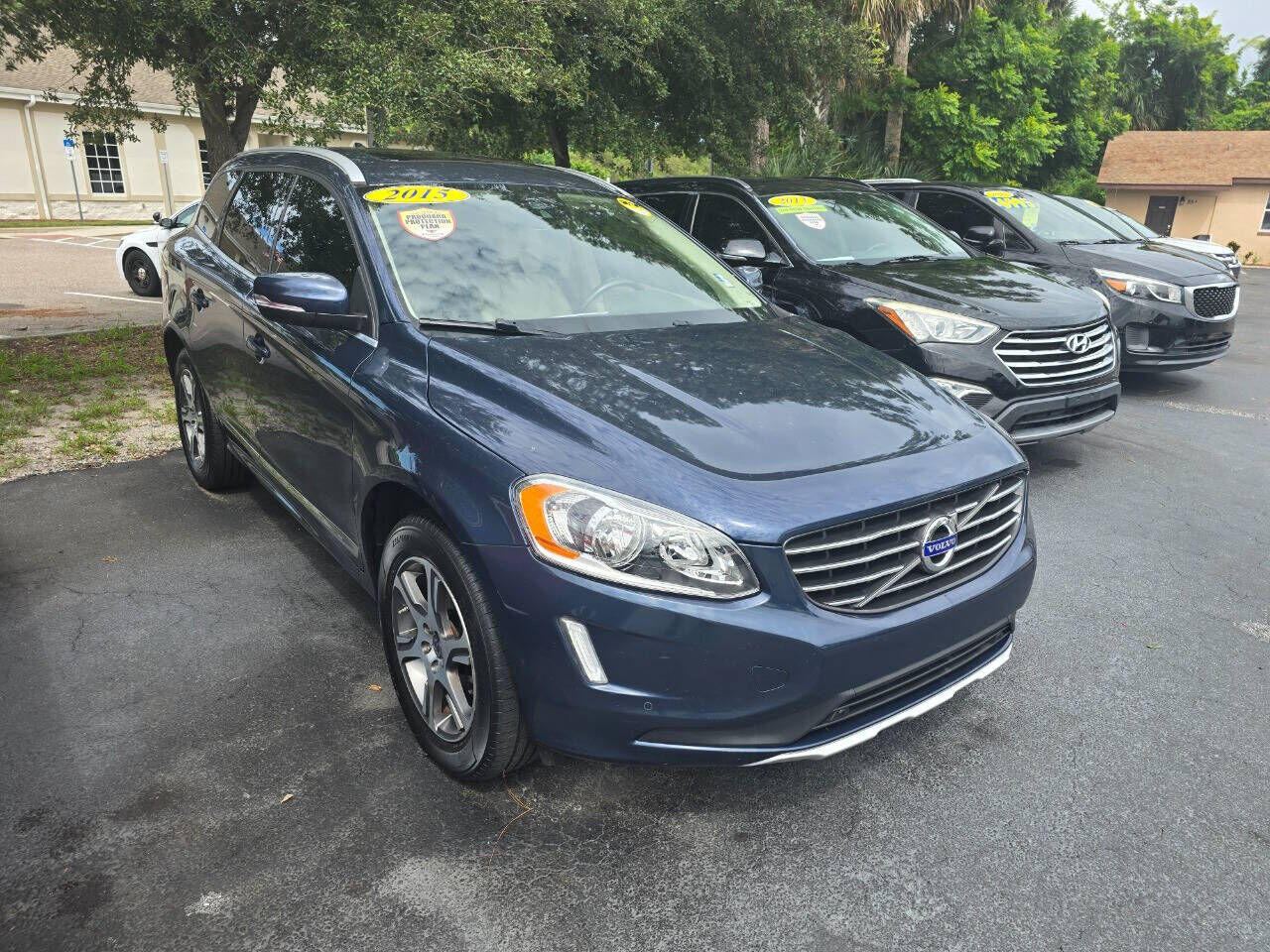 2015 VOLVO XC60