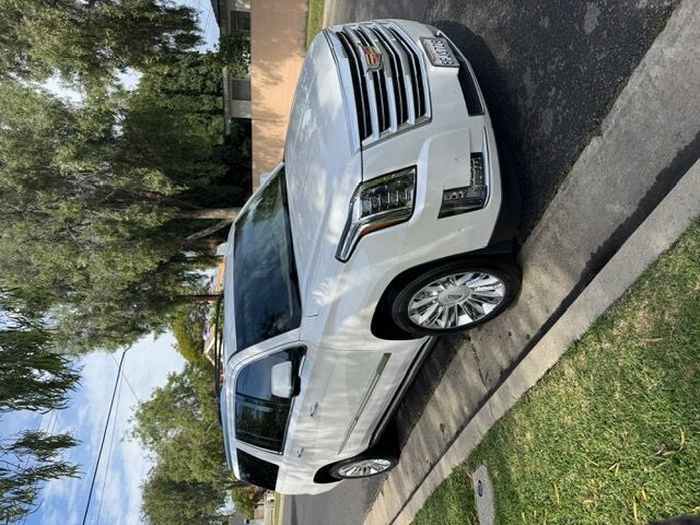 2018 CADILLAC Escalade ESV