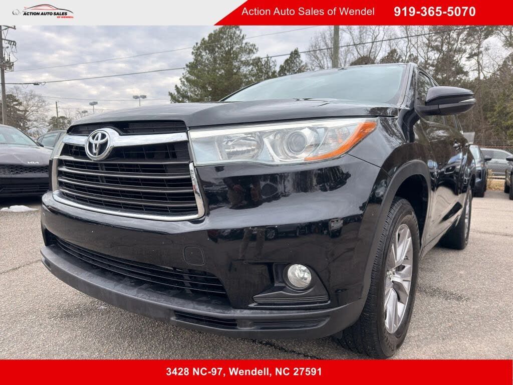 2016 TOYOTA Highlander