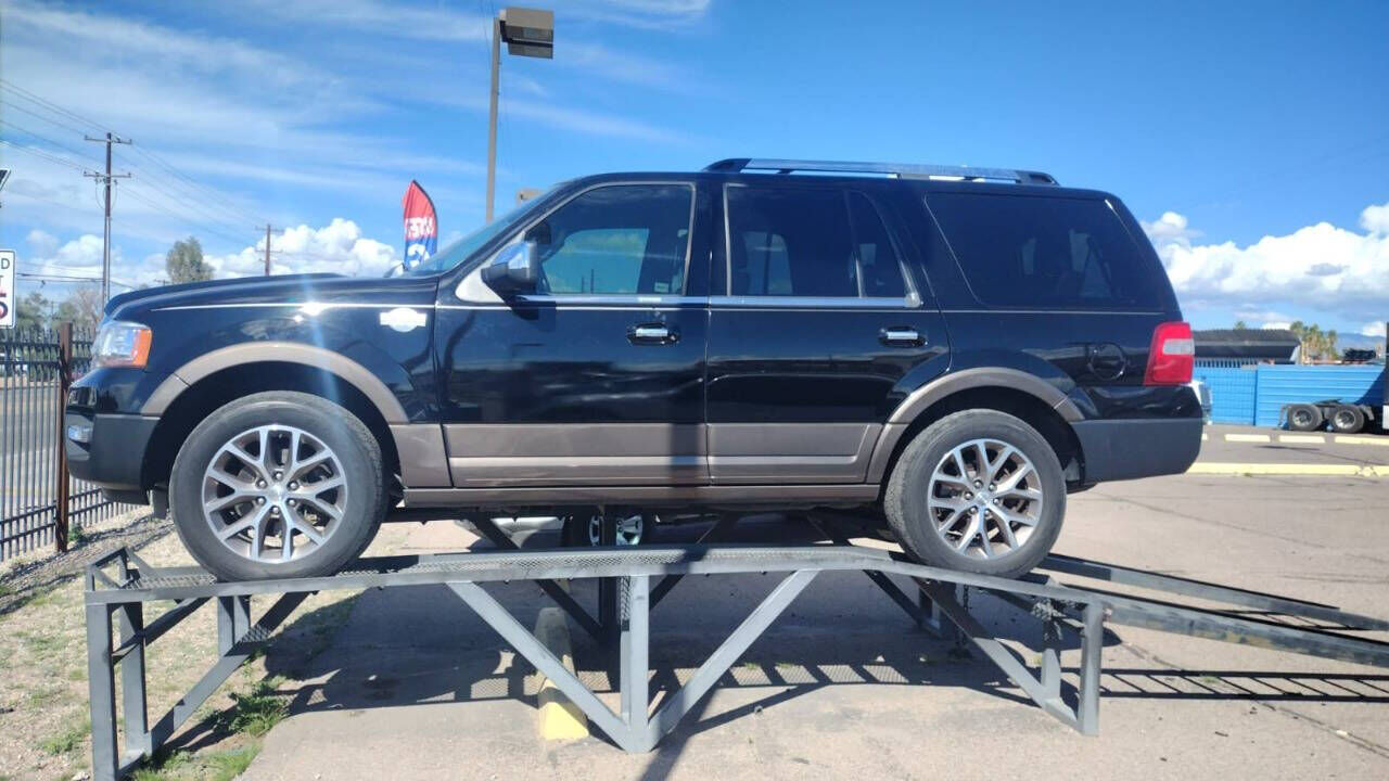 2017 FORD Expedition