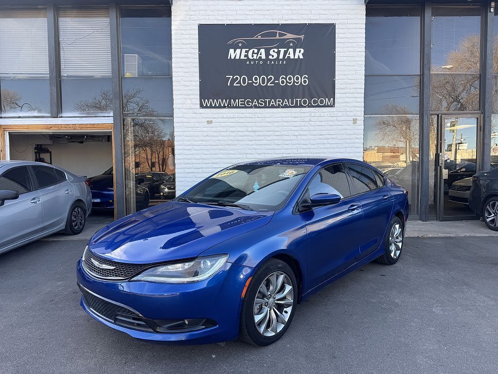 2016 CHRYSLER 200