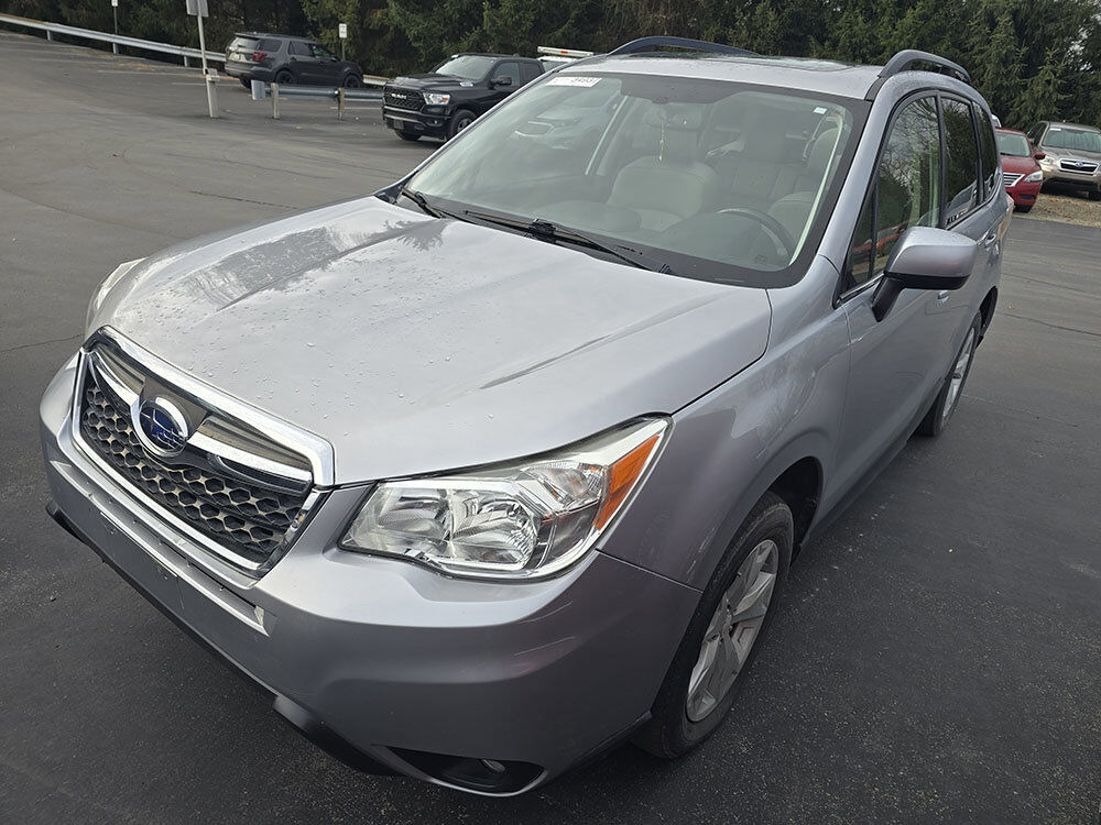 2016 SUBARU Forester