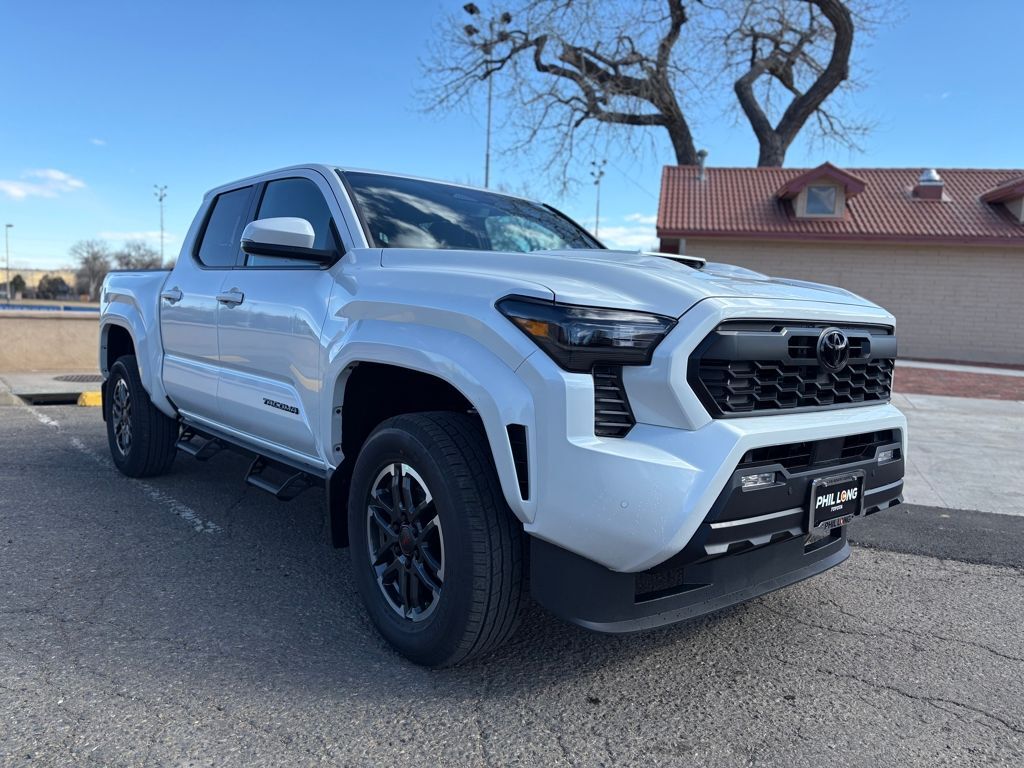 2026 TOYOTA Tacoma