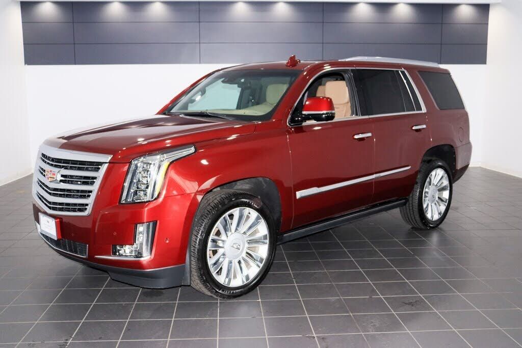 2019 CADILLAC Escalade