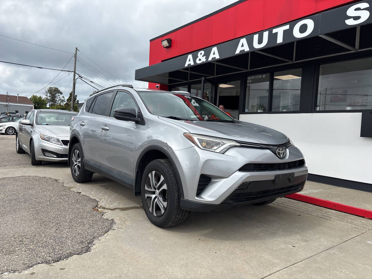 2017 TOYOTA RAV4