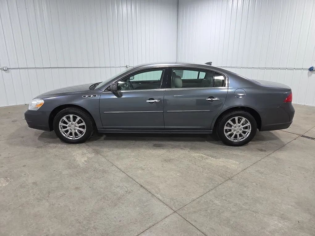 2011 BUICK Lucerne