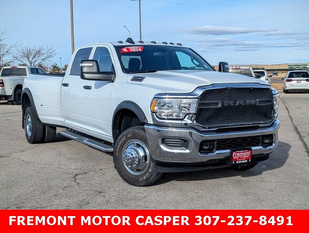2024 RAM 3500