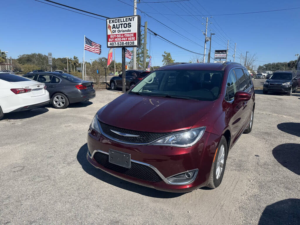 2019 CHRYSLER Pacifica