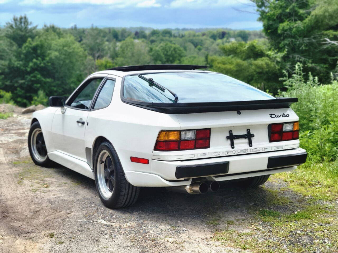 1986 PORSCHE 944