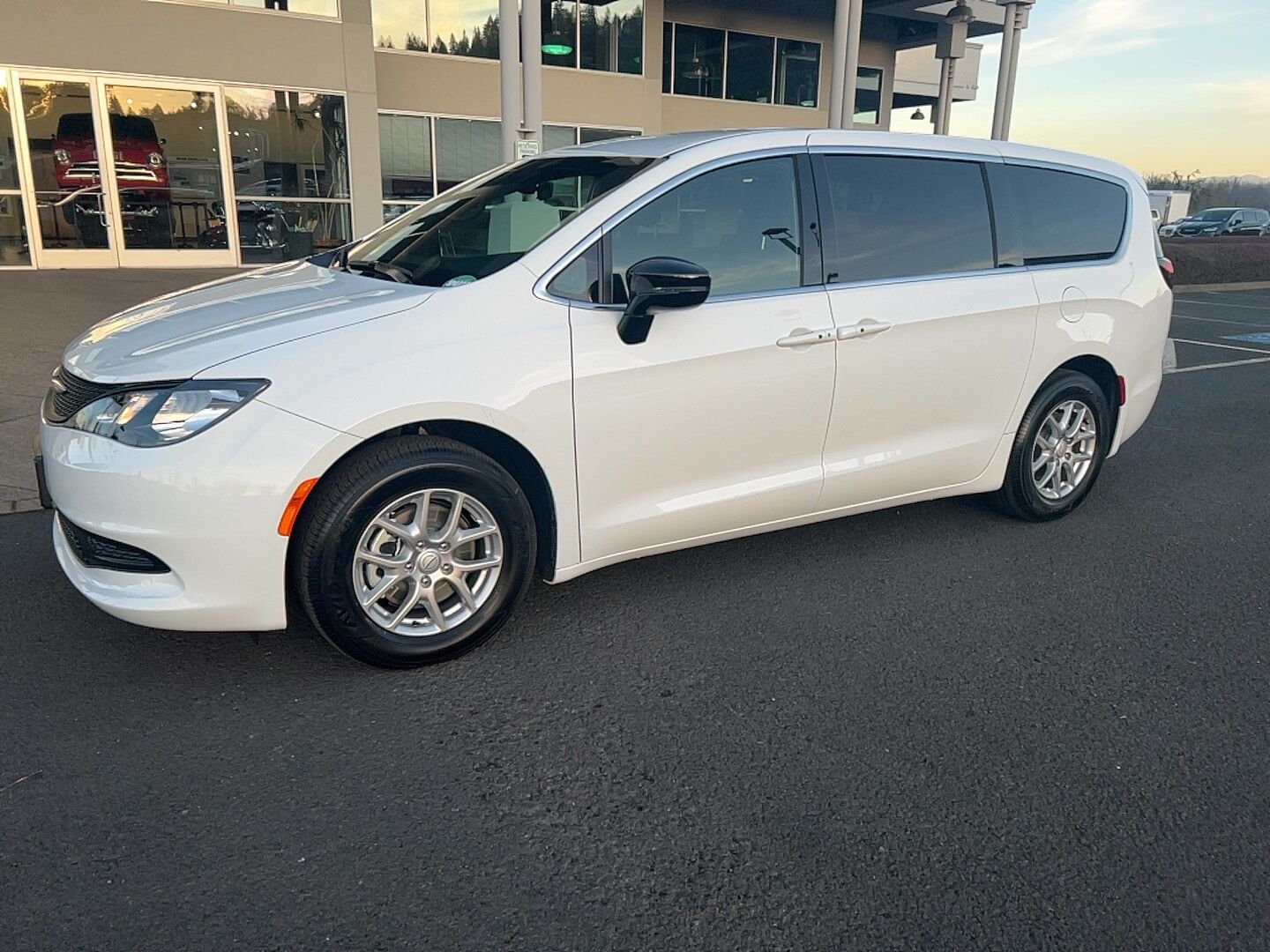 2026 CHRYSLER Voyager