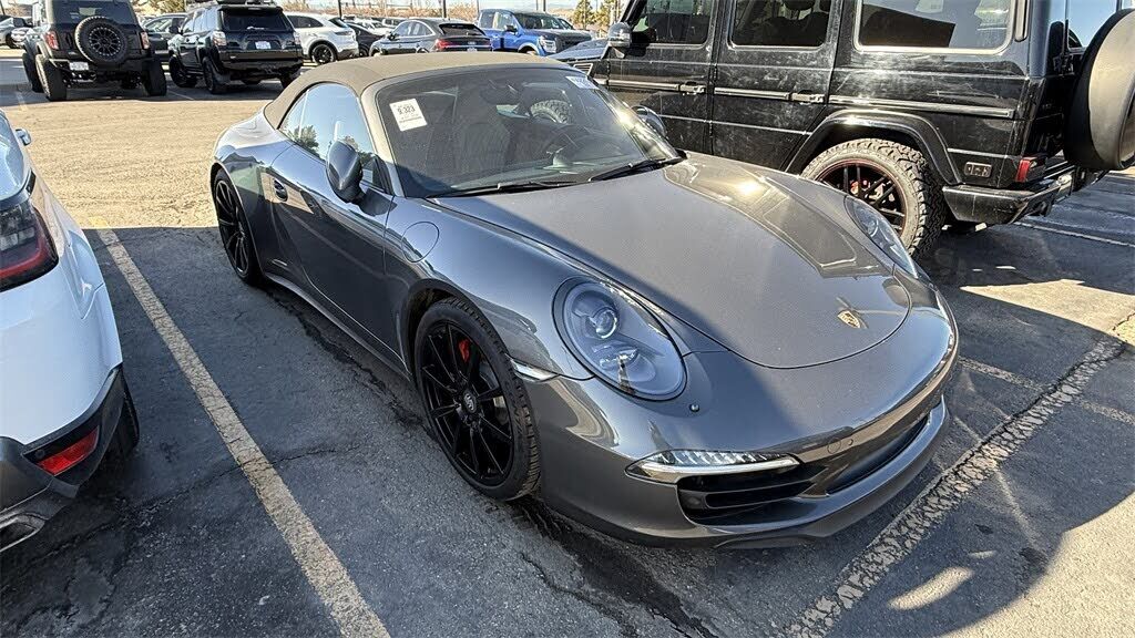 2014 PORSCHE 911