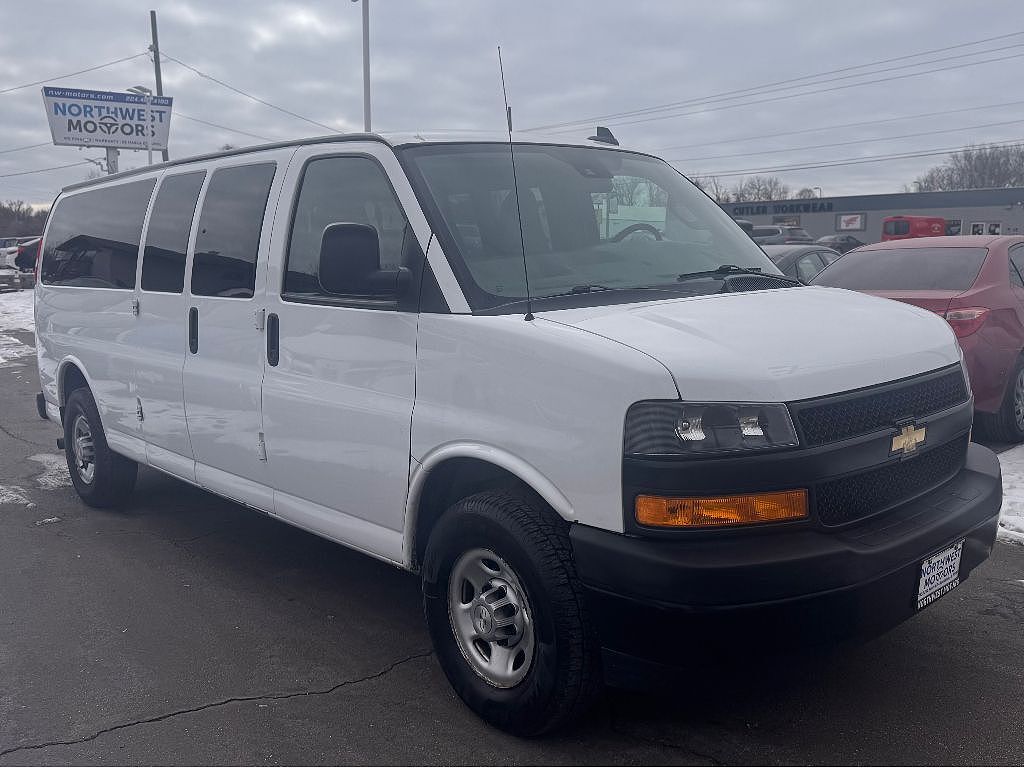 2021 CHEVROLET Express
