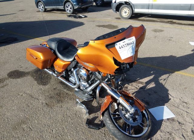 2016 HARLEY DAVIDSON FLHX / Street Glide