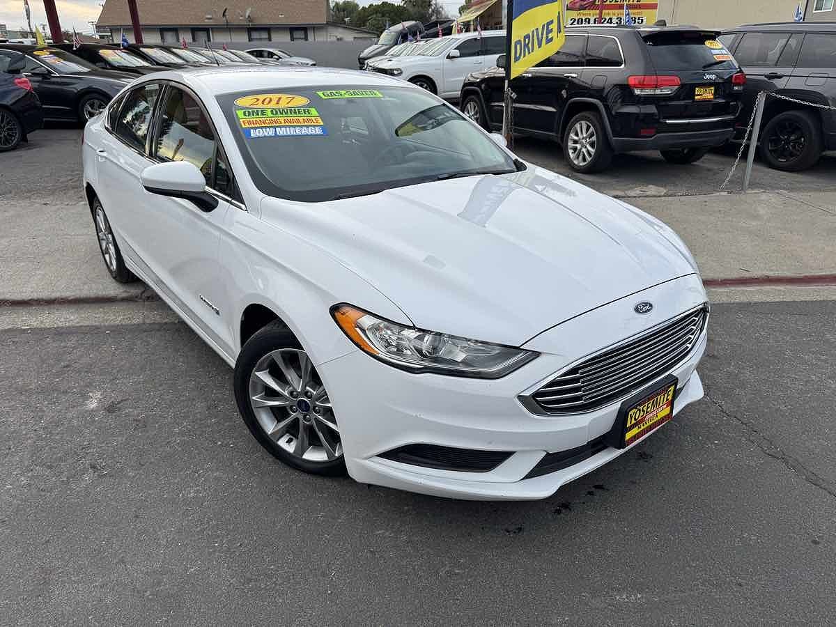 2017 FORD Fusion