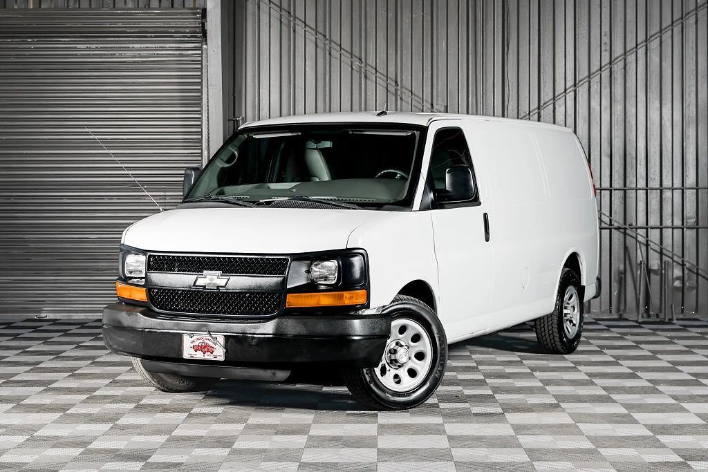 2014 CHEVROLET Express