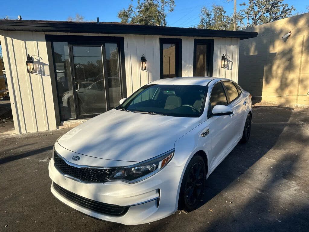 2018 KIA Optima