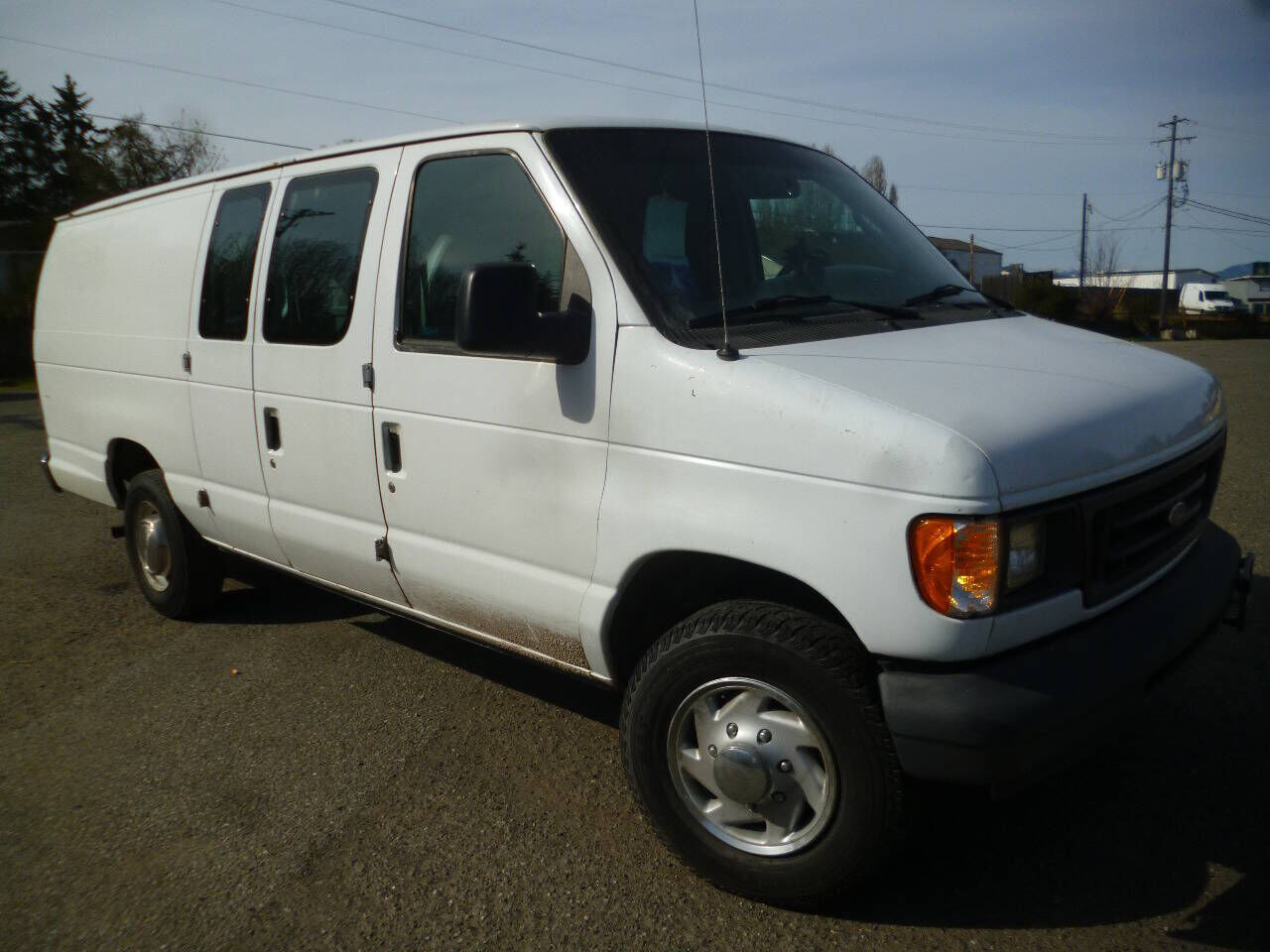 2003 FORD E-250