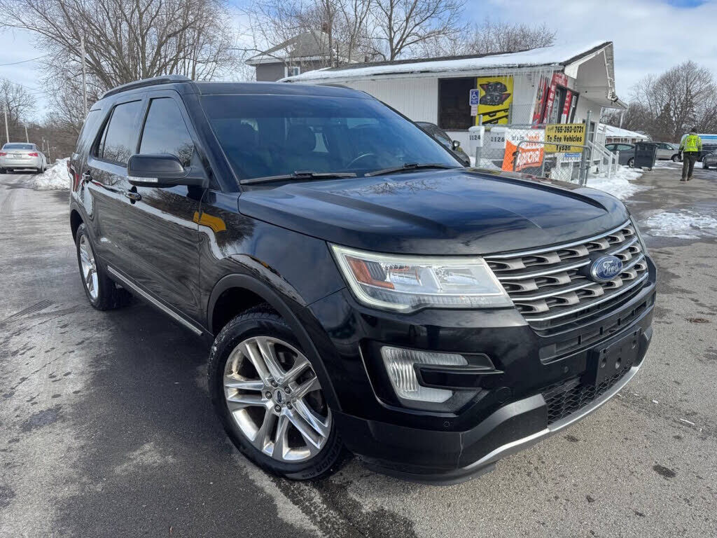 2016 FORD Explorer