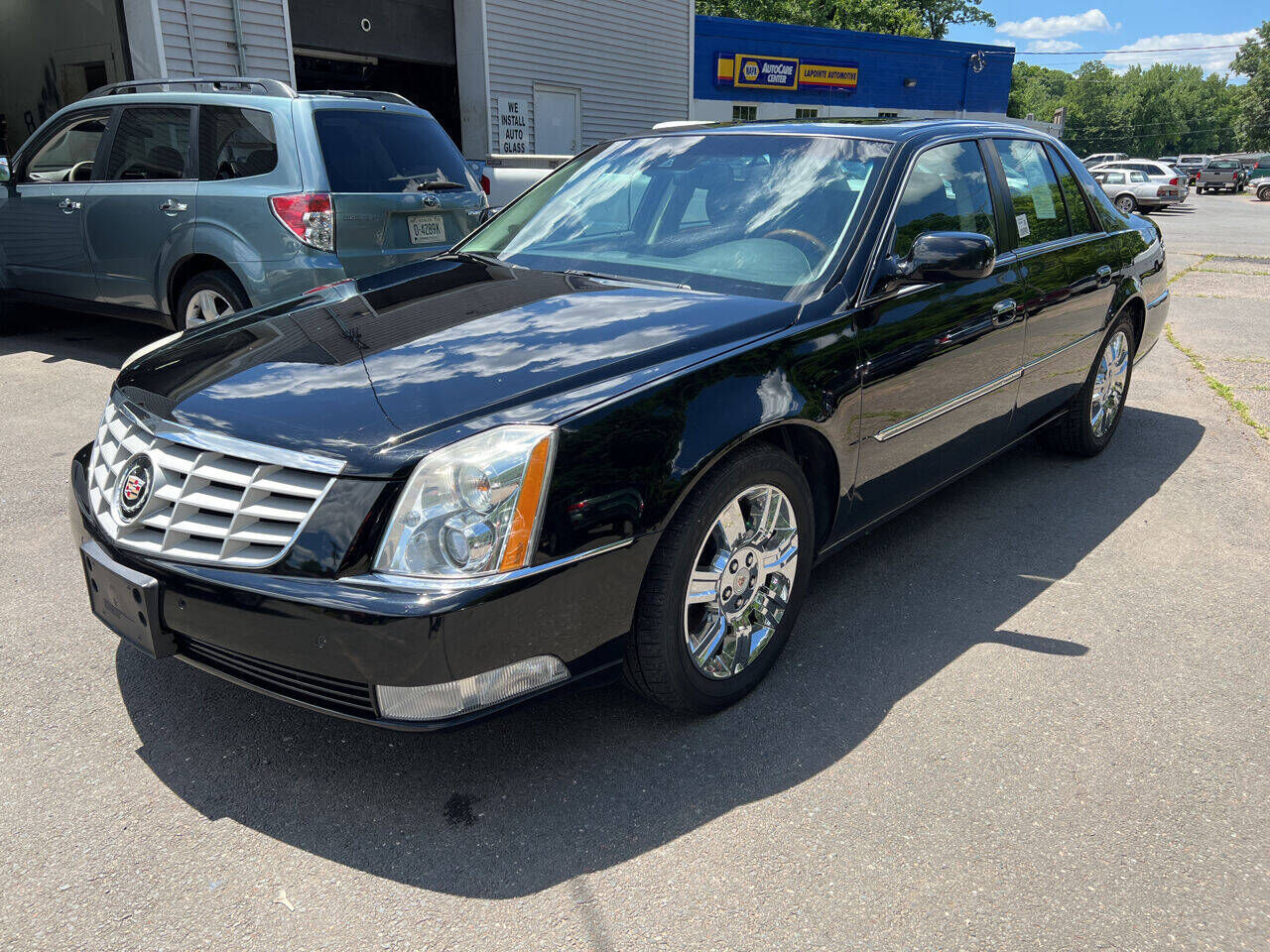 2010 CADILLAC DTS