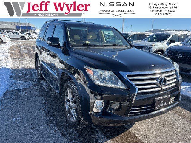 2013 LEXUS LX