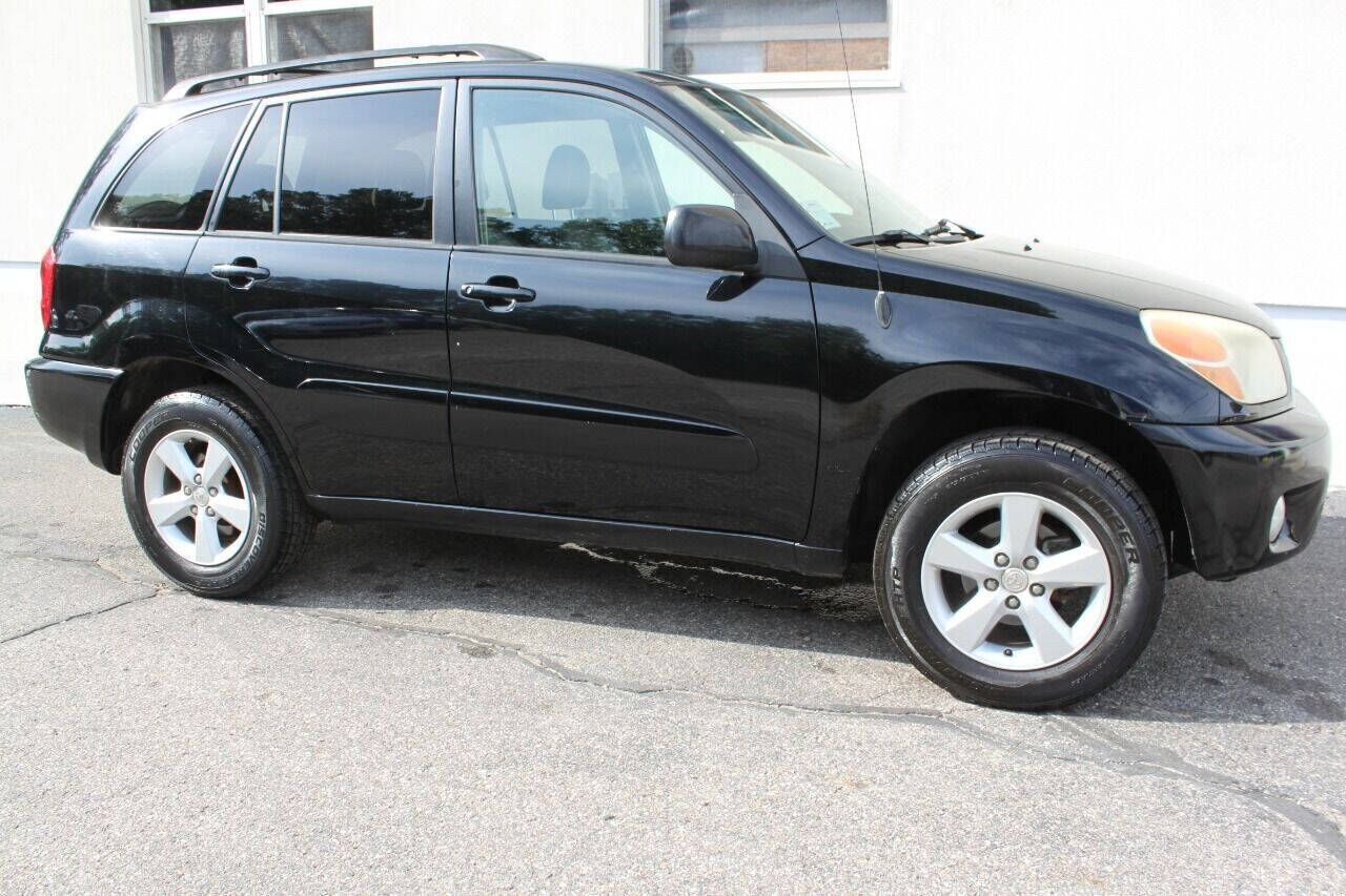 2004 TOYOTA RAV4
