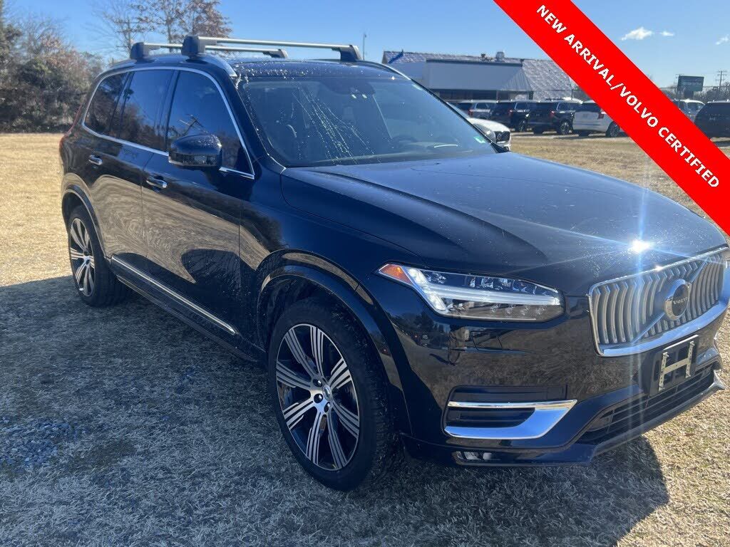 2021 VOLVO XC90