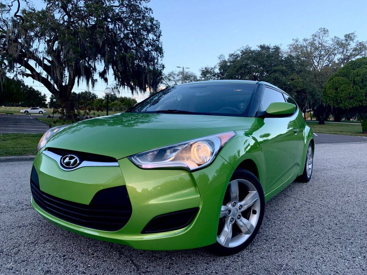 2012 HYUNDAI Veloster