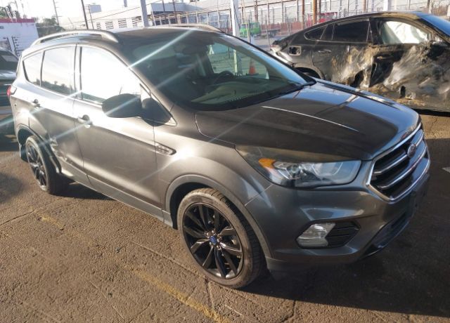 2019 FORD Escape