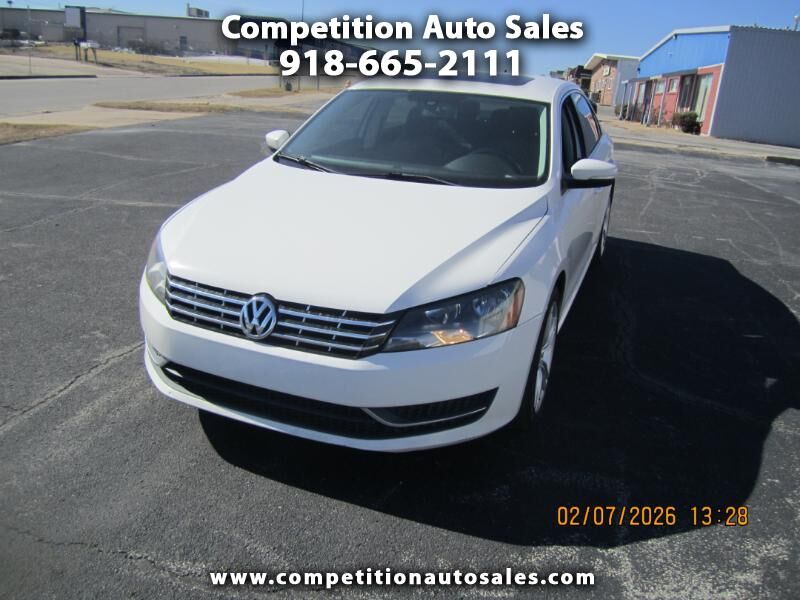 2014 VOLKSWAGEN Passat