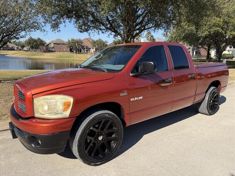 2008 DODGE Ram