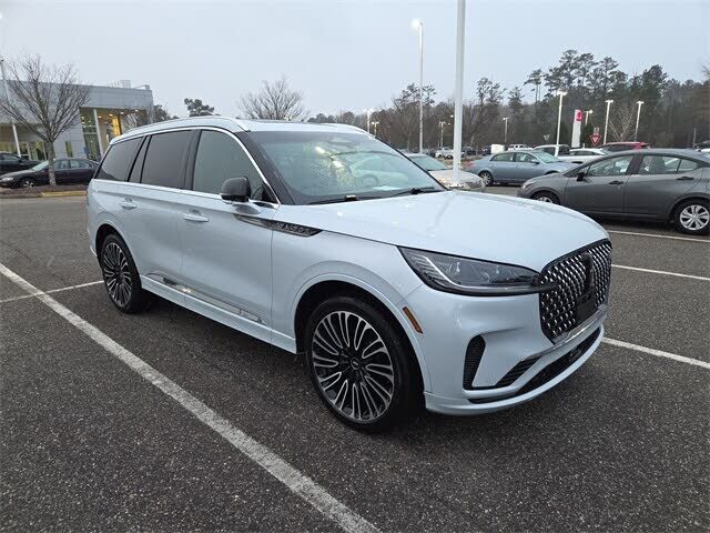 2025 LINCOLN Aviator