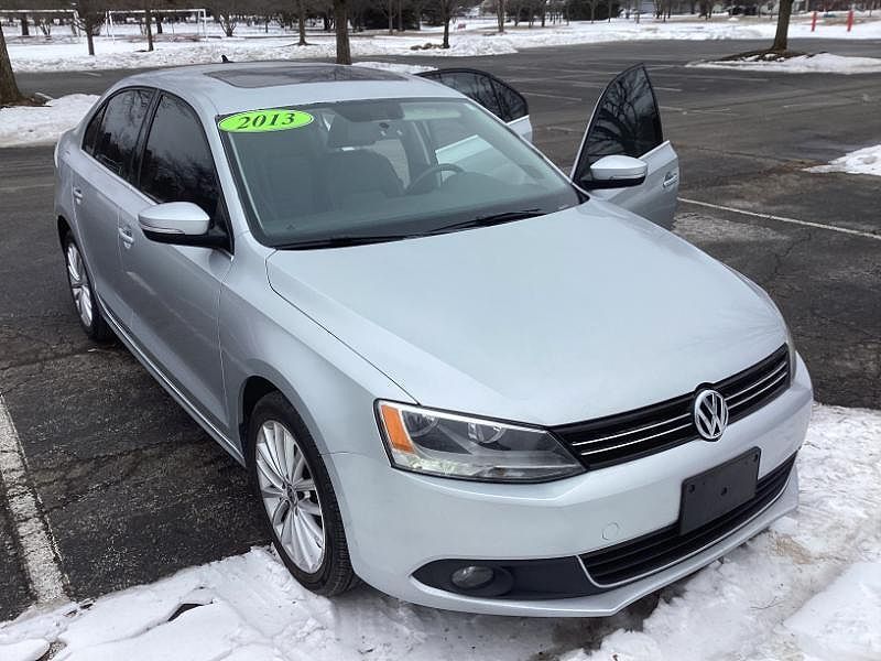 2013 VOLKSWAGEN Jetta