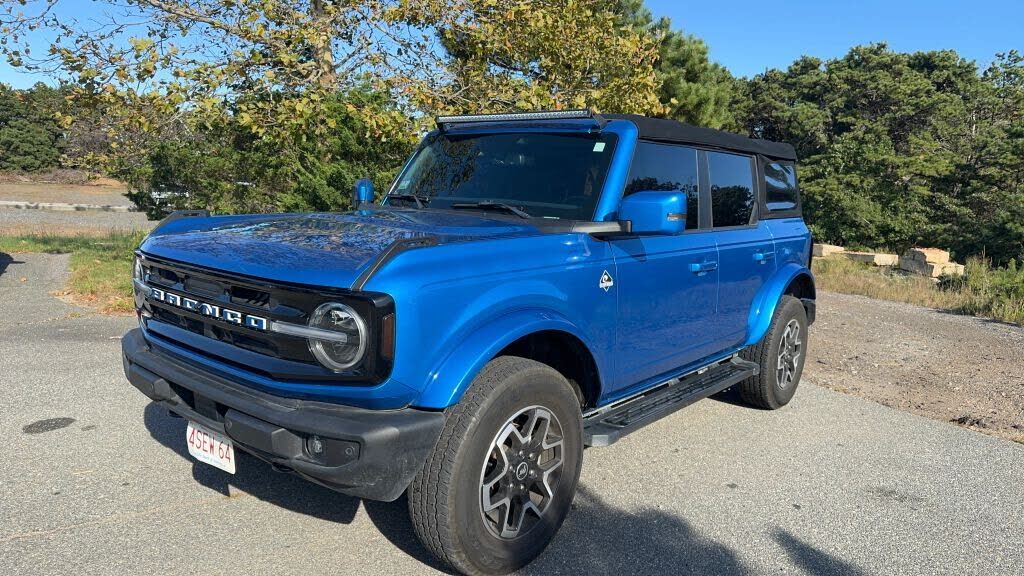 2023 FORD Bronco