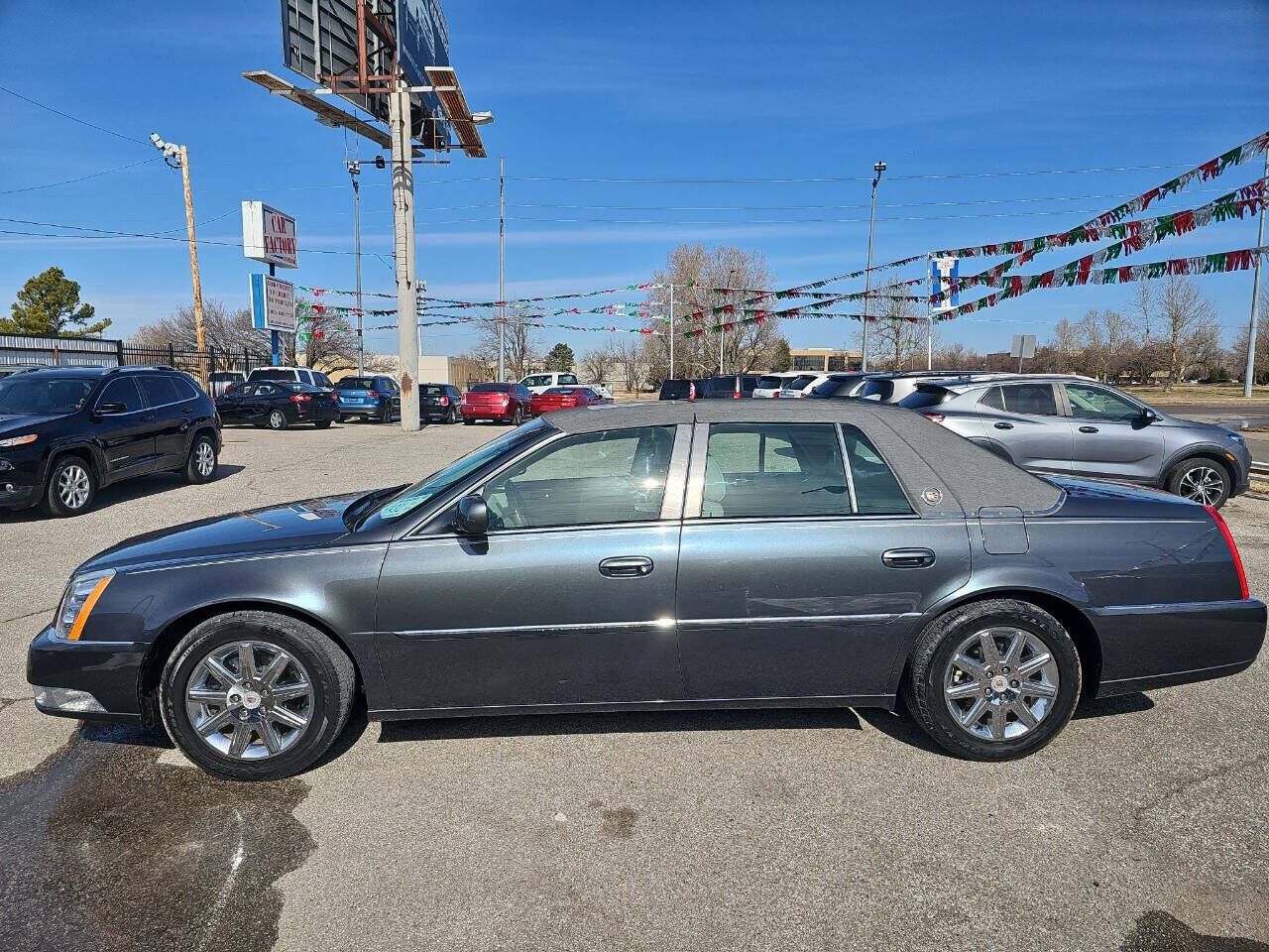 2010 CADILLAC DTS