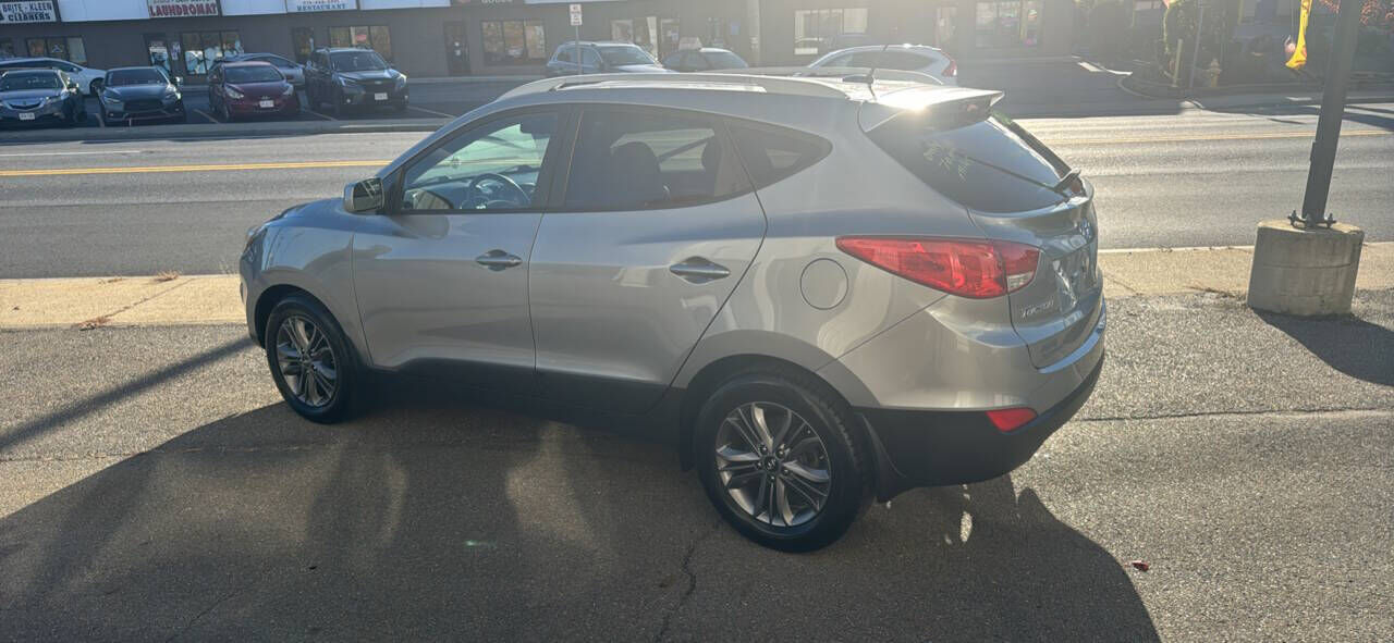 2015 HYUNDAI Tucson