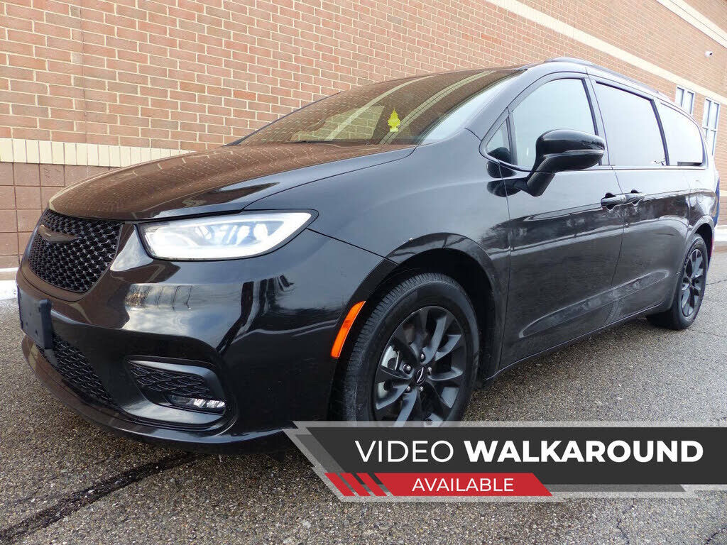 2021 CHRYSLER Pacifica