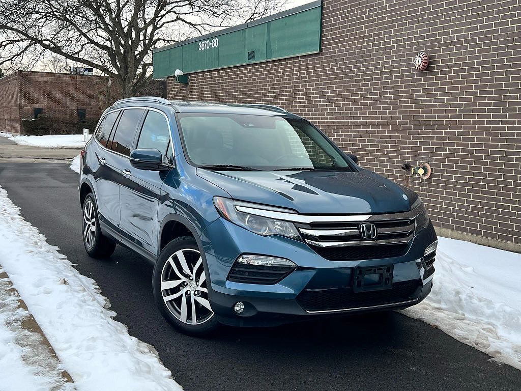 2016 HONDA Pilot