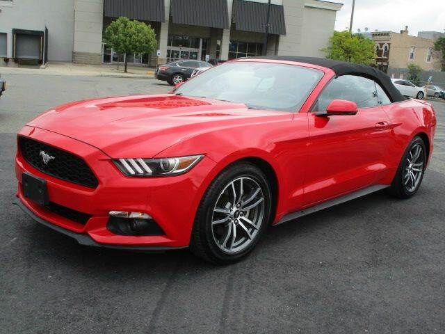 2017 FORD Mustang