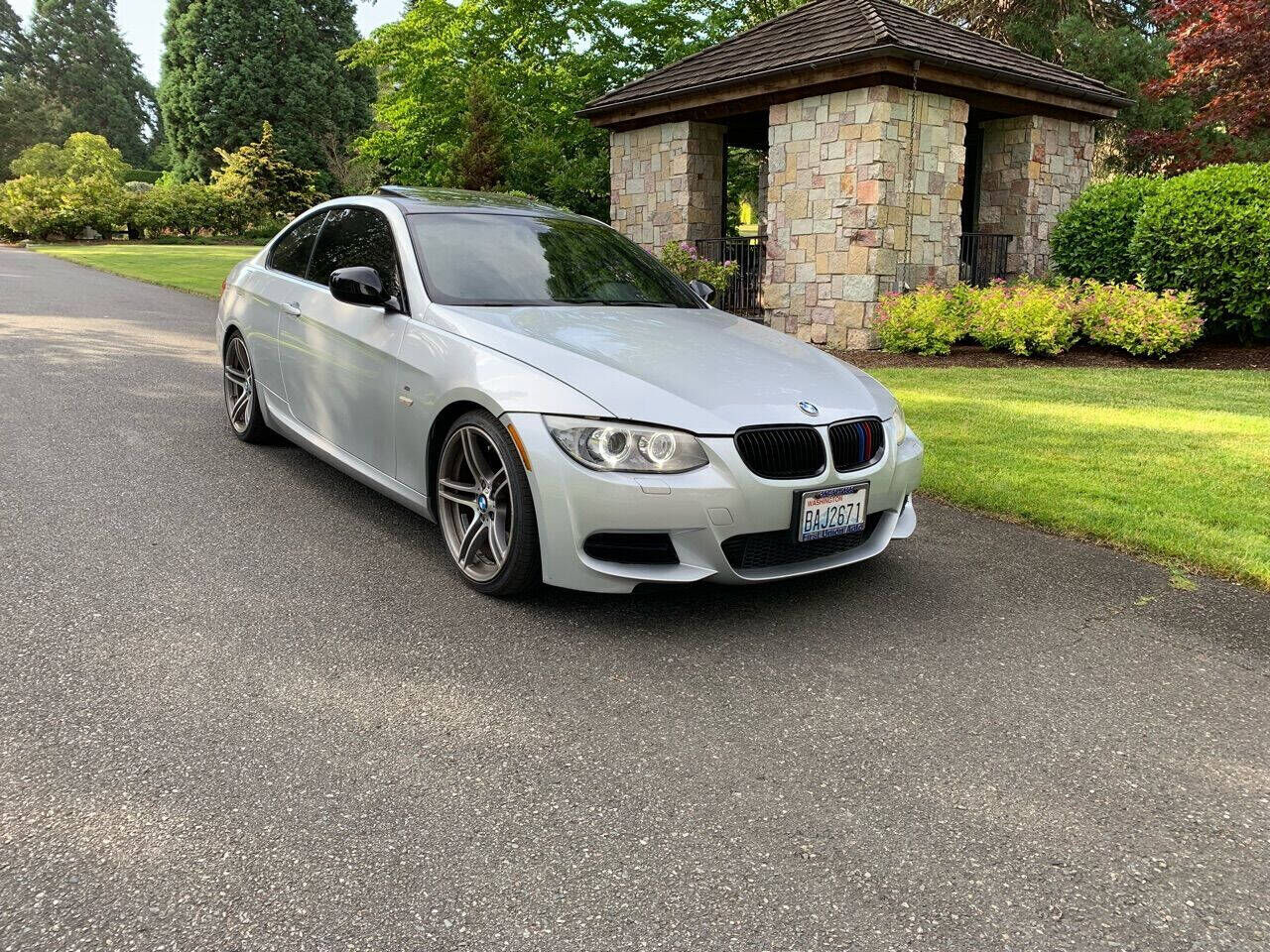 2011 BMW 3 Series