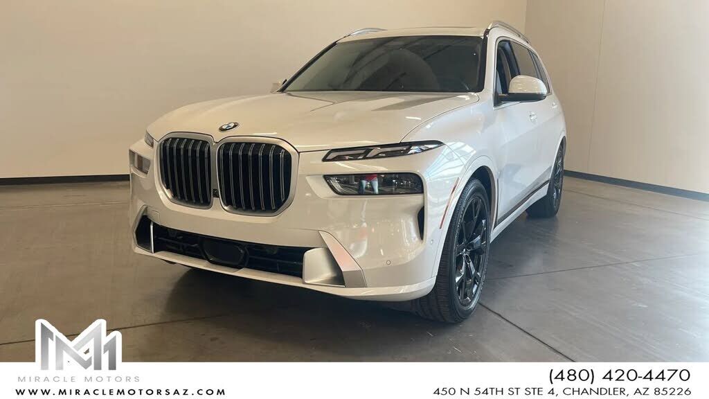2023 BMW X7