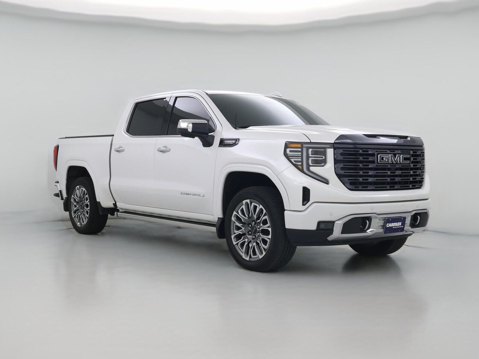 2023 GMC Sierra