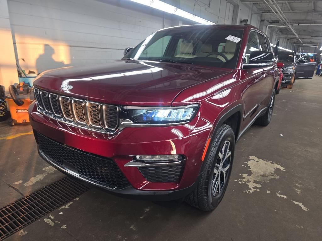 2025 JEEP Grand Cherokee