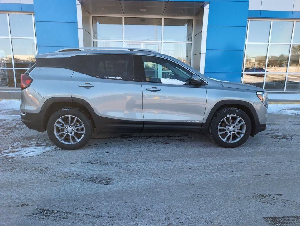 2024 GMC Terrain