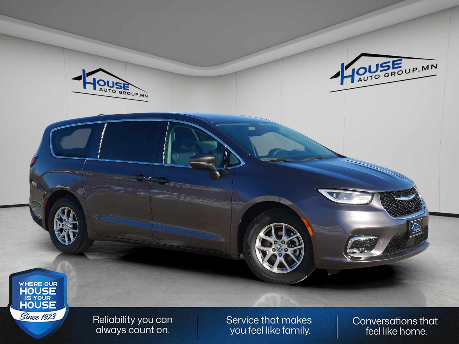 2023 CHRYSLER Pacifica