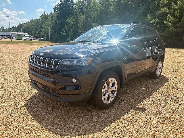2024 JEEP Compass