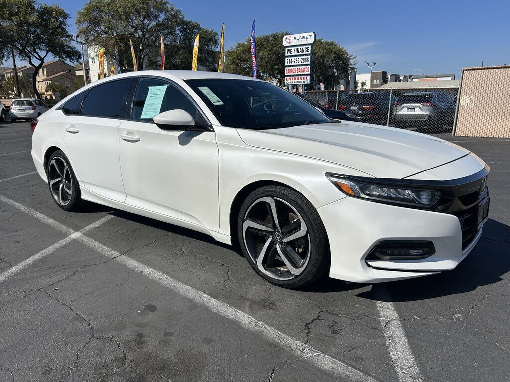 2018 HONDA Accord