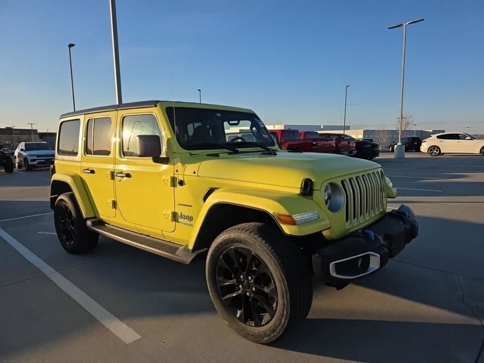 2022 JEEP Wrangler