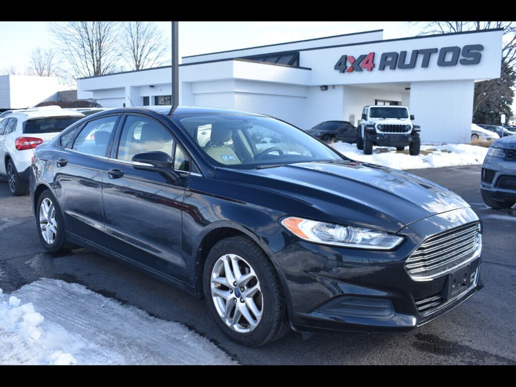 2013 FORD Fusion
