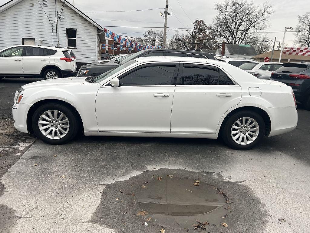2013 CHRYSLER 300